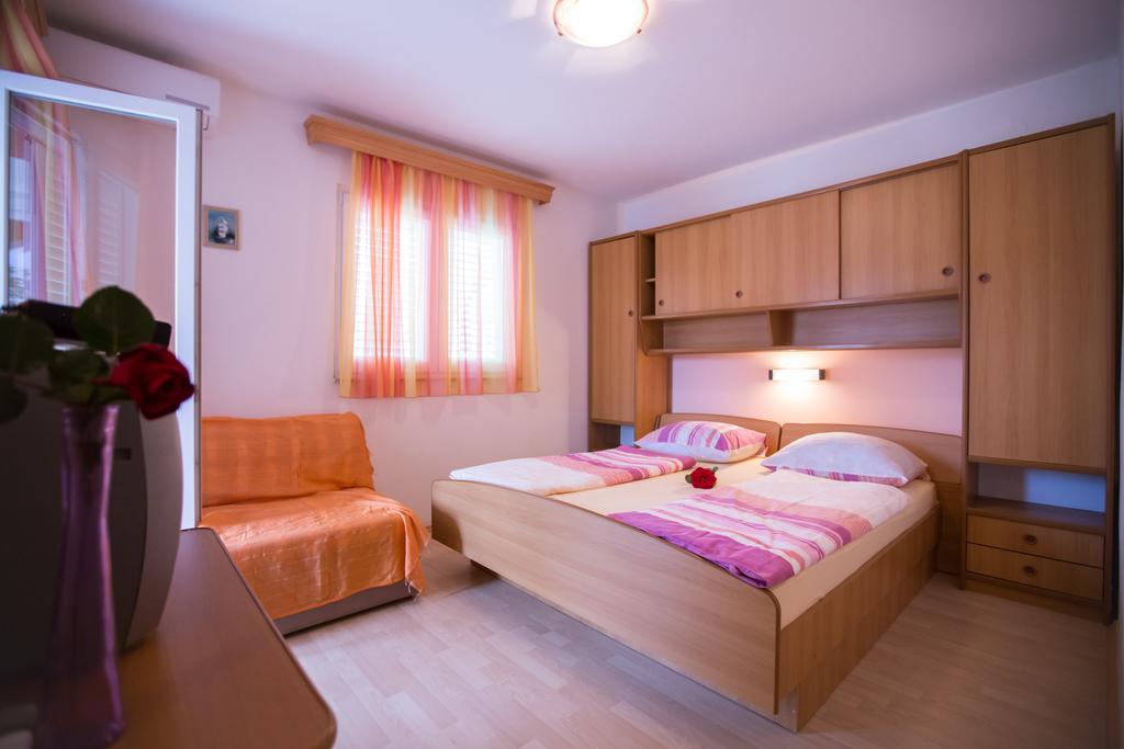 Apartments Dunja Piric Lopar Oda fotoğraf